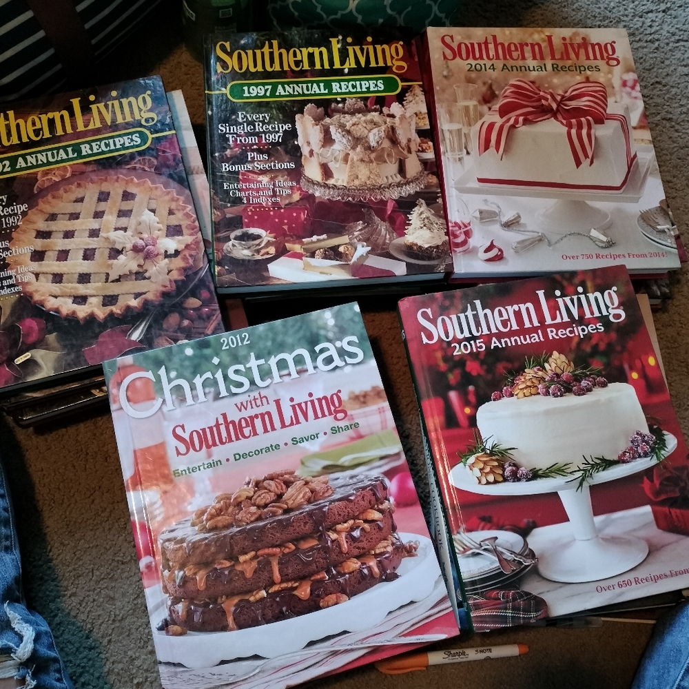 Cook books - Picture 2 of 2